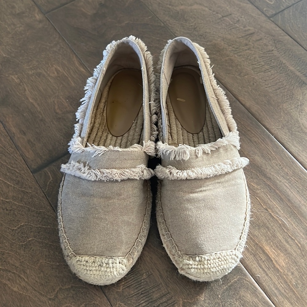 Joie Espadrille slip on shoes!